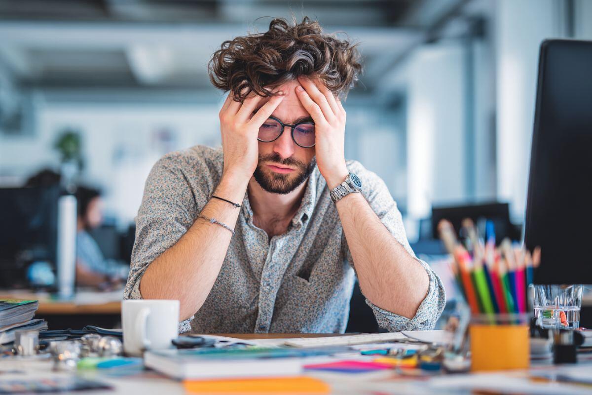 Salud mental en Colombia: cómo identificar ansiedad, depresión y estrés laboral